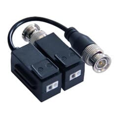 - Real-time transmission over UTP cat5e/6